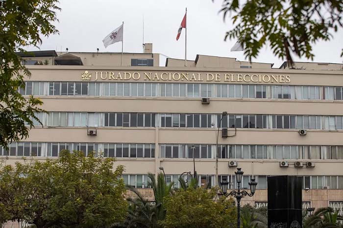 Jurado Nacional de Elecciones sancionará a medios si difunden sondeos fuera de plazo