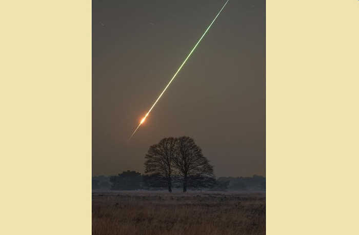 Captan Espectacular Imagen Previa A Desintegración De Meteorito Que Iluminó Cielo De Paris 6817