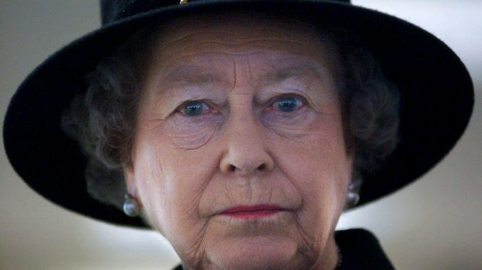 La reina Isabel II era reptiliana y otros rumores sobre la monarca inglesa 