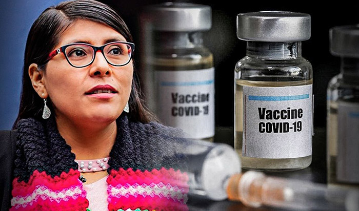 Margot Palacios cuestiona efectividad de las vacunas contra la COVID-19 pese a evidencia