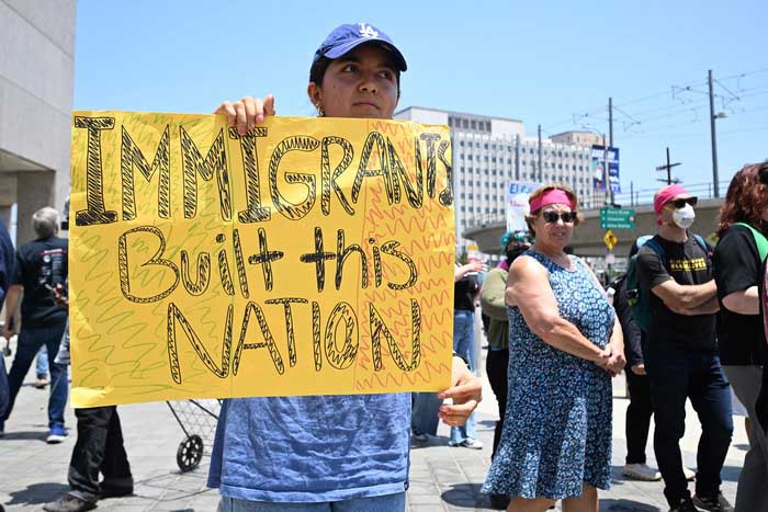 La mitad de la población de EE.UU. opina que su enfoque migratorio ha sido imprudente