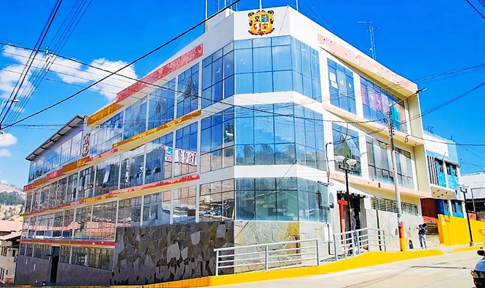 Sentencian a cuatro aÃ±os de cÃ¡rcel a dos exfuncionarios del municipio de Andahuaylas 