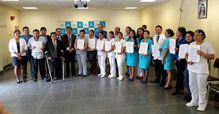 EsSalud ApurÃ­mac incorpora 30 trabajadores CAS al rÃ©gimen de la actividad privada 728