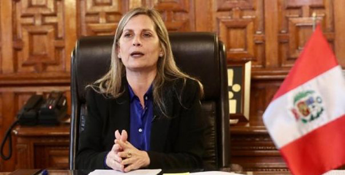 María del Carmen Alva rechaza propuesta de vacancia presidencial: el país necesita estabilidad
