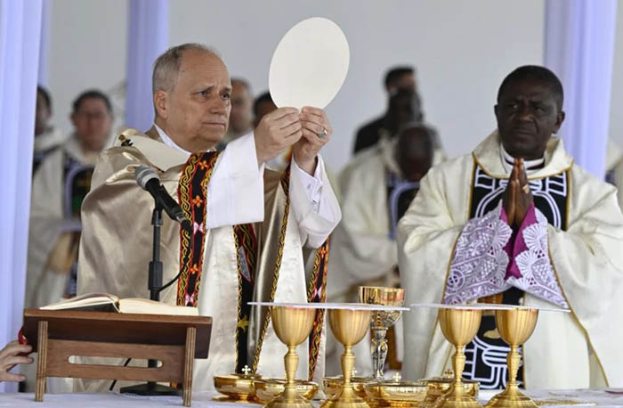 Papa León XIV denuncia desde Camerún que «un puñado de tiranos» asola el mundo