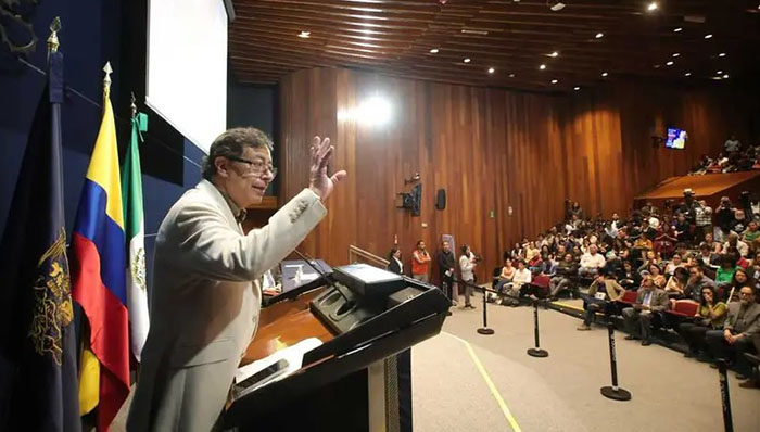 Gustavo Petro en la UNAM: tecnofascismo, algoritmos y la disputa por el futuro democrático en América Latina