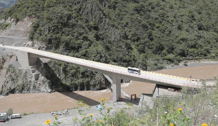 Puente Kutuctay que une a Cusco y Apurímac se encuentra en un 97 % avance 