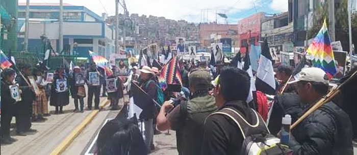 Puno: familiares de las víctimas del 9 de enero protestan pidiendo a la PNP no participar en la Candelaria