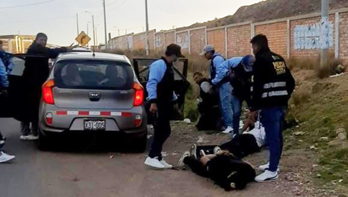 Puno: intervienen a 4 hombres que intentaban hacer un operativo policial falso en Juliaca