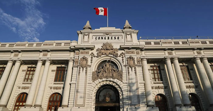 201 aÃ±os del Congreso: de la independencia a la impopularidad