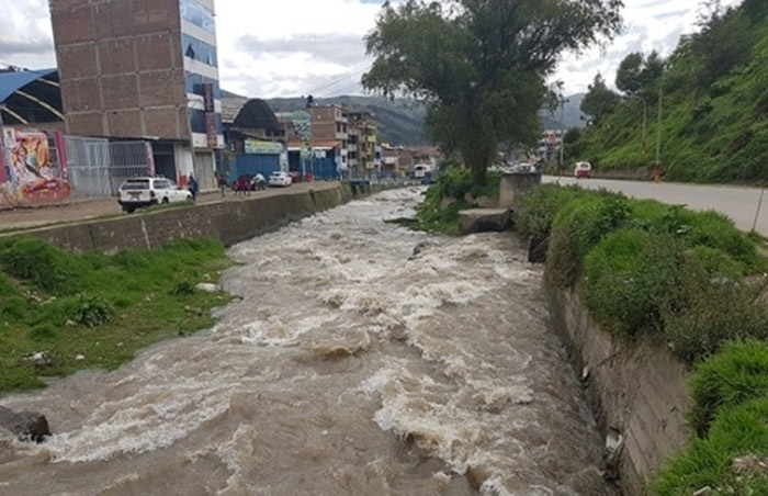 Por intensas lluvias se registra incremento del caudal del río Chumbao