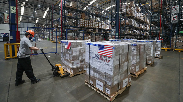 Presidente del Consejo de Ministros recibiÃ³ 250 ventiladores mecÃ¡nicos donados por el Gobierno de Estados Unidos 