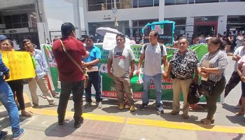 Ica: trabajadores de Agrícola Chapi protestan en la Dirección de Trabajo y exigen utilidades