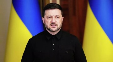 Acorralado, Zelensky lucha por sobrevivir