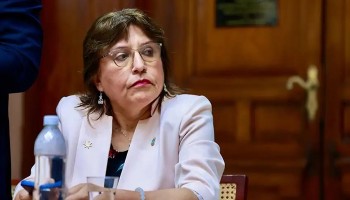 Delia Espinoza Valenzuela pide a JNE excluir a Fernando Rospigliosi por tener condena