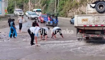 Efectivos policiales de la Comisaría de Bellavista realizan limpieza en quebrada de Nacchero 