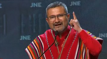 Ronald Atencio propone impuesto a la riqueza y apunta contra “empresarios avaros”