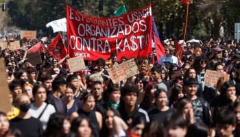 Estudiantes chilenos se movilizan contra recortes y políticas del Gobierno de Kast