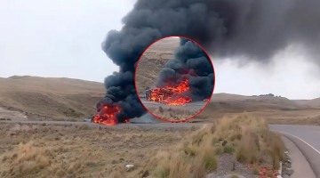 Cusco: camión cisterna con 8 mil galones de combustible se incendia tras volcadura 