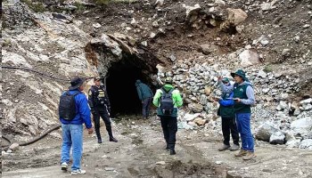 ANA realiza monitoreo de calidad del agua en Apu Pisti, en Chalhuanca