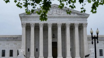 EE.UU: la Corte Suprema da más poder a Trump en su cruzada contra la migración