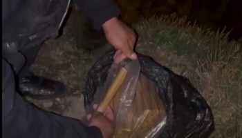 Desconocidos abandonan bolsa con 78 cartuchos de dinamita, en Tapaya 
