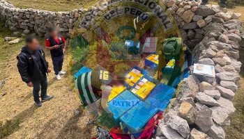 En operativo hallan más de 249 kilos de clorhidrato de cocaina abandonados por traficantes, en Pampachiri