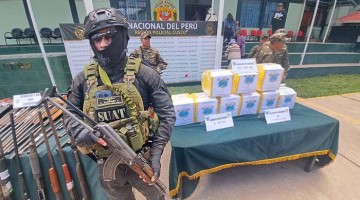 Cusco: sujetos trasladaban 131 kilos de cocaína en la tolva de una camioneta 
