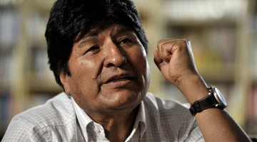 Bolivia: ordenan la captura de Evo Morales por las protestas contra el presidente Rodrigo Paz