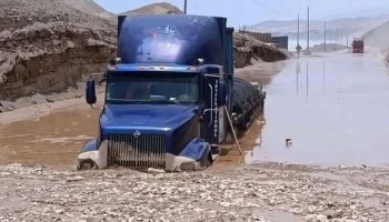 Lluvias intensas provocan huaicos y afectan carreteras y servicios en el sur del país