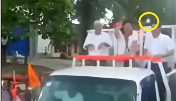 Keiko Fujimori recibió impacto de globo con agua durante recorrido político en Iquitos