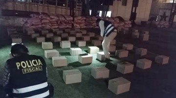 Arequipa: detienen a sujeto con más de 1300 botellas de licor “bamba”