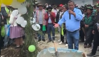 Michael Martínez con plata de todos los andahuaylinos hace campaña política gratis