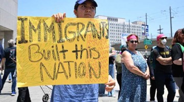 La mitad de la población de EE.UU. opina que su enfoque migratorio ha sido imprudente