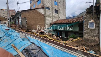 Tres niños salvan la vida tras derrumbe de pared aledaña a obra ejecutada por Municipalidad de Abancay