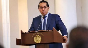 Comisión de Constitución pretende imponer nueva modalidad de elección del presidente del JNE