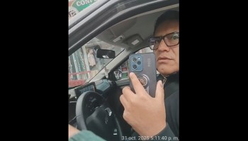 Locutor condenado por justicia apurimeña amenaza a policía femenina por aplicarle multa 