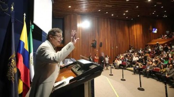 Gustavo Petro en la UNAM: tecnofascismo, algoritmos y la disputa por el futuro democrático en América Latina