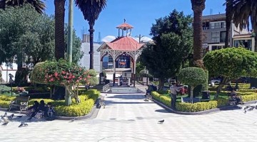 Pese al rechazo de la población alcalde Raúl Peña obstinado en destruir Plaza de Armas de Abancay 