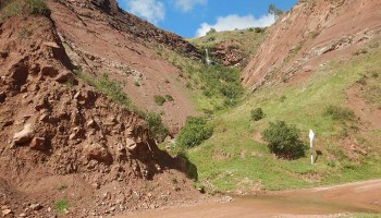 Ingemmet identifica zona de alto peligro por deslizamientos en el sector Puitoc, en Andarapa