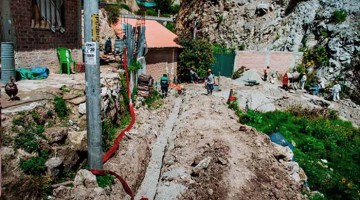 Pobladores de Unión Chumbao denuncian serias deficiencias en obra de saneamiento en San Jerónimo