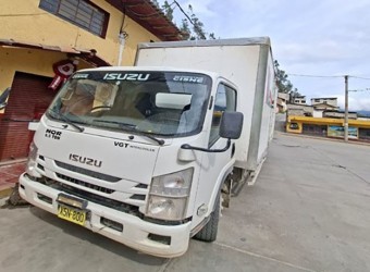 Continúa búsqueda de delincuentes que asaltaron camión repartidor de mercaderías, en Lambrama