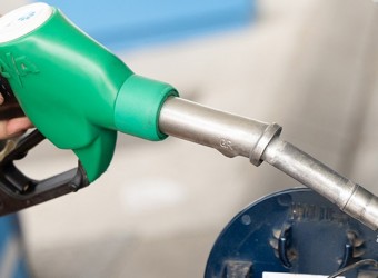 Ministerio de Economía activará fondo fiscal para frenar alza del precio de combustibles