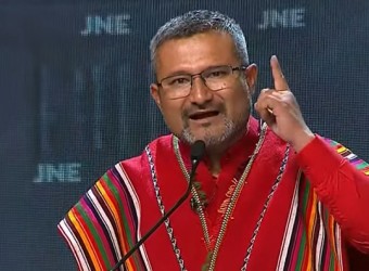 Ronald Atencio propone impuesto a la riqueza y apunta contra “empresarios avaros”