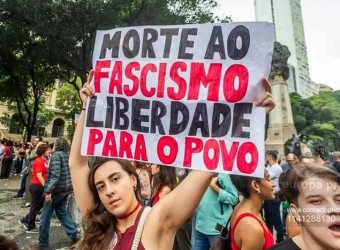 “Bolsonaro nunca más”: miles de estudiantes protestan en Río de Janeiro por el posible regreso de la ultraderecha en Brasil