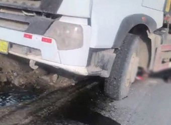 Detienen a conductor de volquete que atropelló y mato a adolescente, en Challhuahuacho   