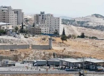Israel legaliza 104 asentamientos en Cisjordania y refuerza plan para impedir Estado palestino