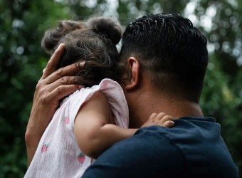 EEUU: más de 100.000 niños han sido separados de sus padres en la oleada de deportaciones de Trump, dice informe
