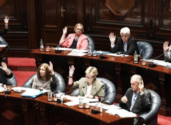 Uruguay se convierte en el primer país de América Latina que protege por ley el derecho a la eutanasia
