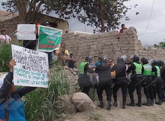 Moquegua: reprimen a ciudadanos que protestan contra Dina Boluarte 